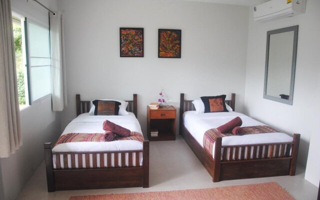 Baan Aroka Beach Front