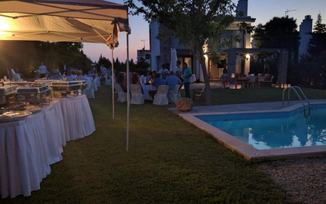 Sunny Sani Luxury Villas