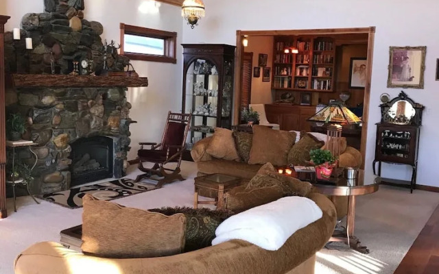 Inn on Bigfork Bay Geronimo