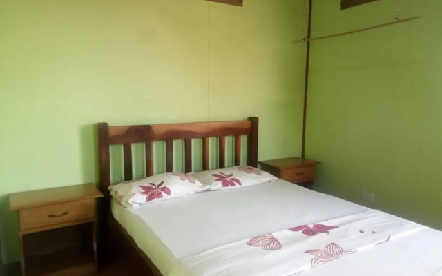 Spanish by the Sea - Bocas - Hostel