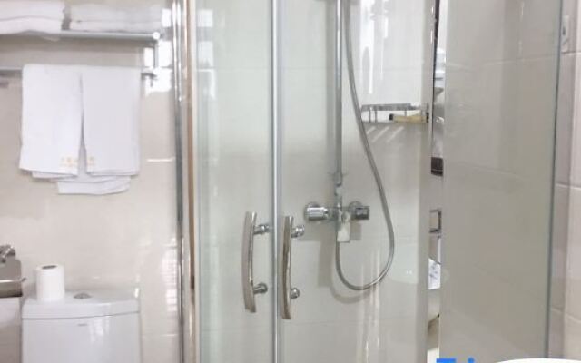 Shanghai Zhongqing Express Hotel