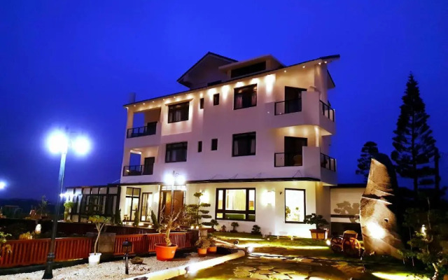 Skyey Ocean B&B