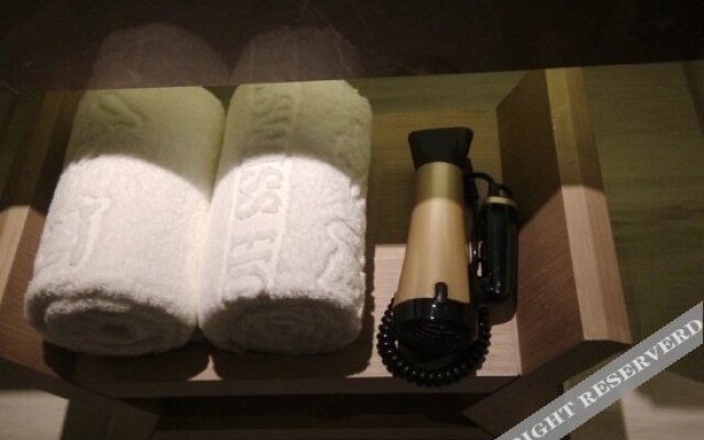 Ruishe Hotel (Xintian City Plaza, Licheng)