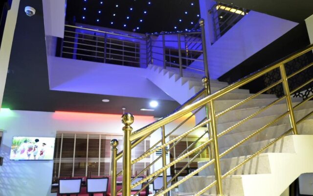 De Santos Hotel Awka