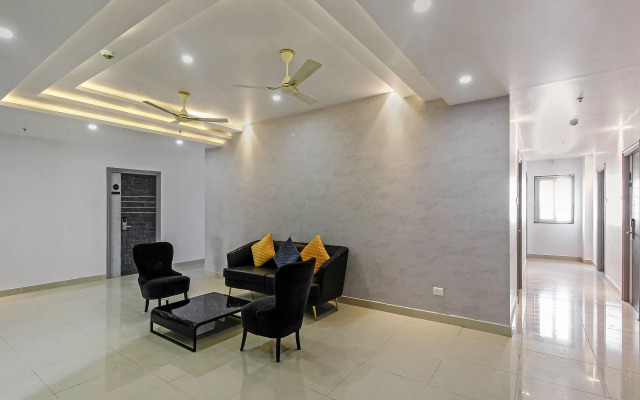 Capital O 23322 Hoysala Inn