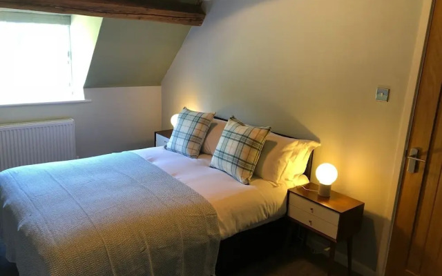 Old Fleece Apartments