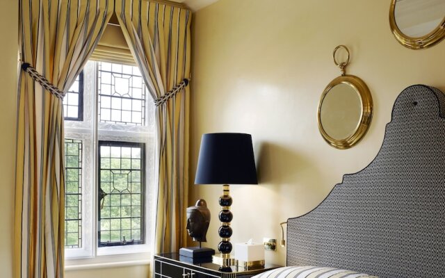 The Milestone Hotel  Apartments