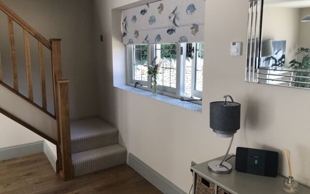 Cotswold Lodge
