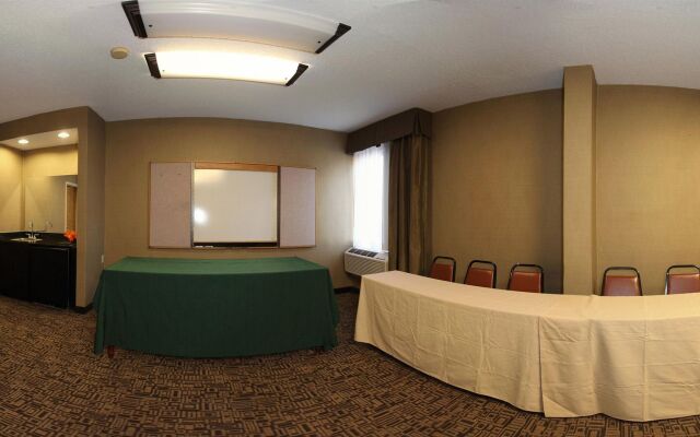 Quality Inn & Suites North Little Rock