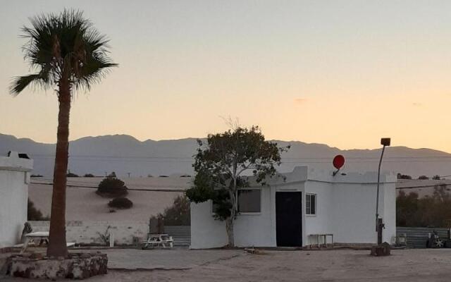 Seaside Hotel & Victor's RV Park