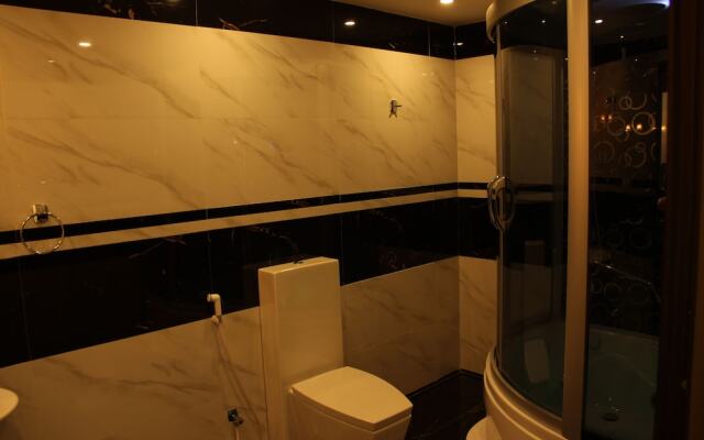 White Suite Aparthotel