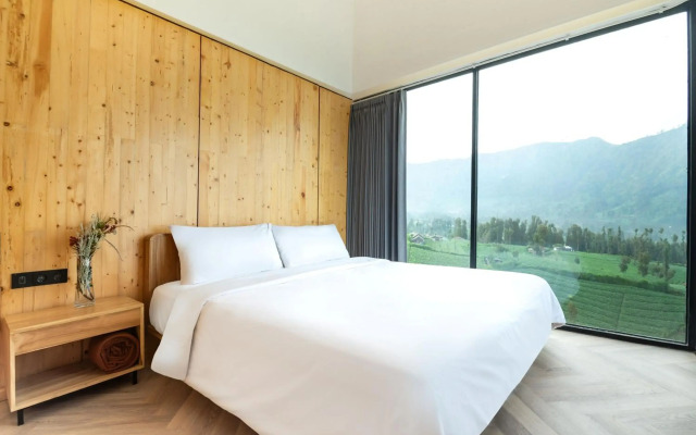 ARTOTEL Cabin Bromo