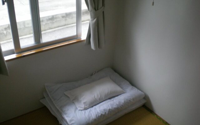 Ken Hostel