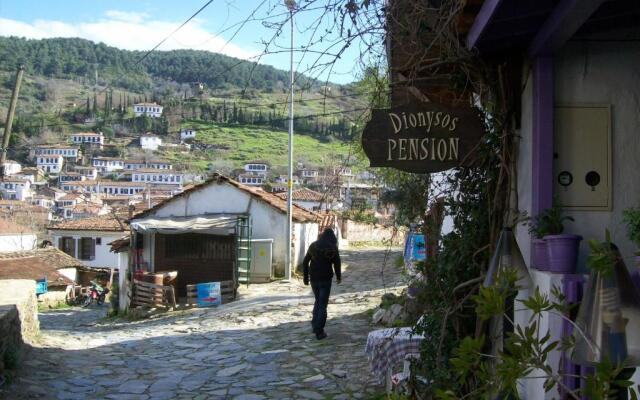 Dionysos Pension