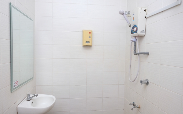 OYO 546 Grand City Hotel