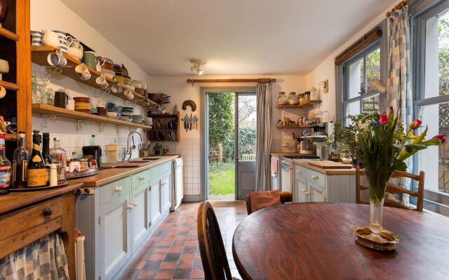 3 Bedroom Home With Garden