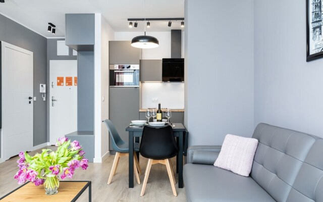 Modern Apartments City Center by Renters
