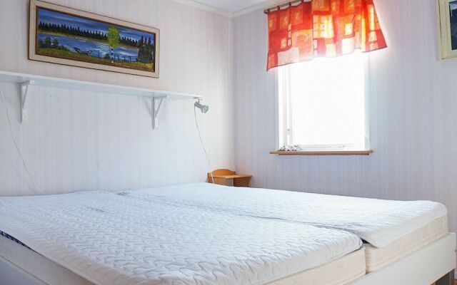 6 Person Holiday Home in Hamburgsund