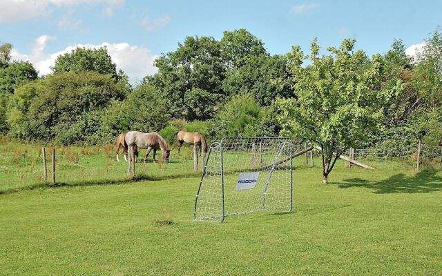 Ruhiges, gemütliches Ferienhaus mit großem Garten