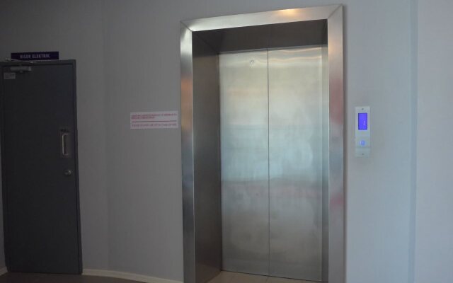 Cenang Plaza Beach Hotel