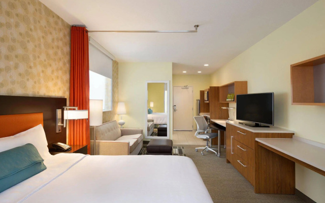 Home2 Suites by Hilton Minneapolis Bloomington