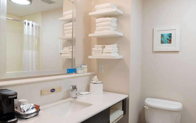 Hampton Inn & Suites Fremont