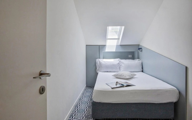 Luxury Central Design Apartment