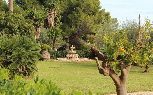 Sunrise Studio Miami, vista mar y jardín