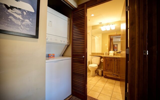 Sundial #C303 by BlueSwell