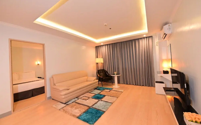 T Shine Resort and Spa