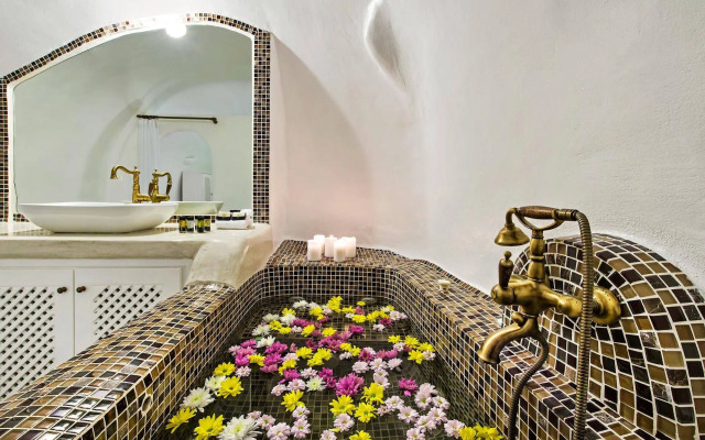 Revelis Villa & Canava