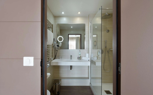 Best Western Plus La Corniche