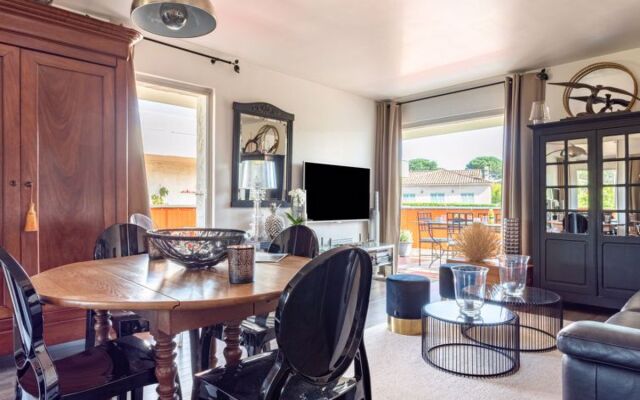 Les Patios 37144