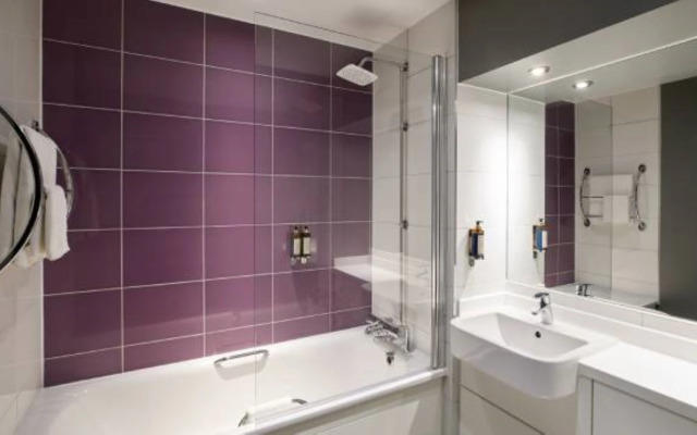 Premier Inn Gloucester (Quayside)