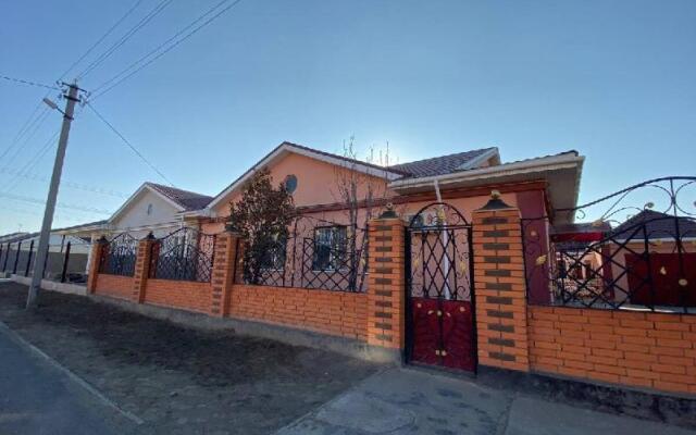 Smokey Guesthouse