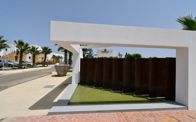 Geraniotis Hotel & Resort