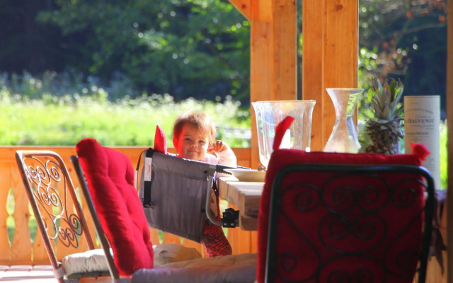 Dobrica Hunting Lodge