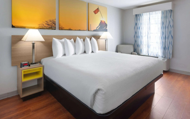 Days Inn by Wyndham Americus