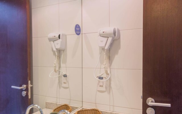 Excelente Flat em Boa Viagem 2 quartos. Ideal para famílias e executivos NOB2105