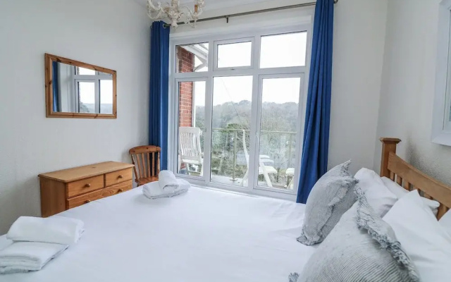 1 Hazeldene