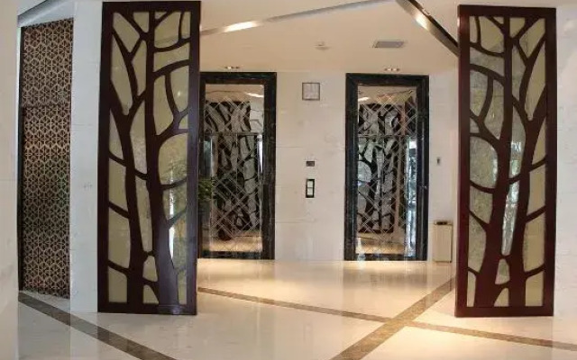 Wutongshu Holiday Hotel