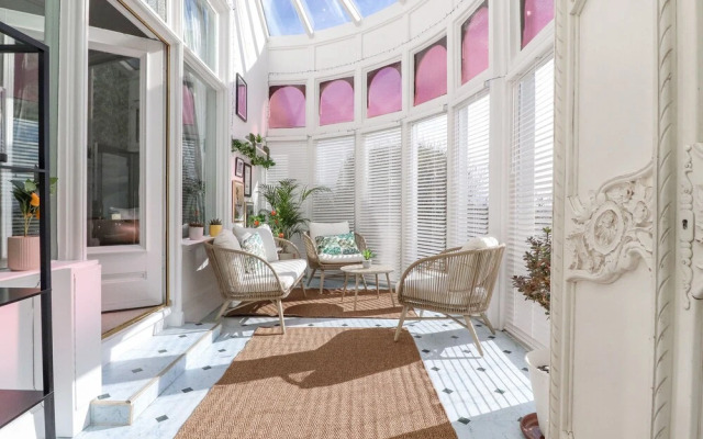Ismay Billiard Room Apartment - Titanic Interest