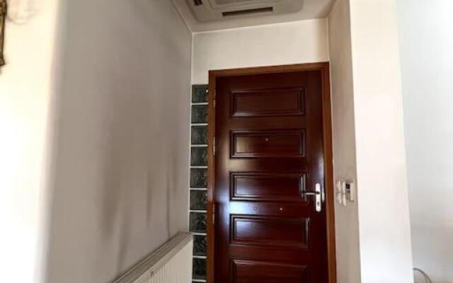 Central Luxury Apartment with huge balcony