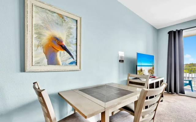 Laketown Wharf 331