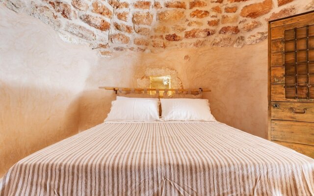 2373 Dimore del Cisto