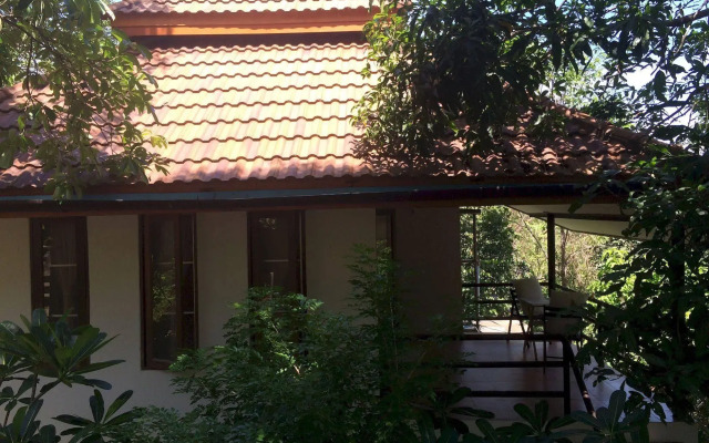 Baan Leelawadee