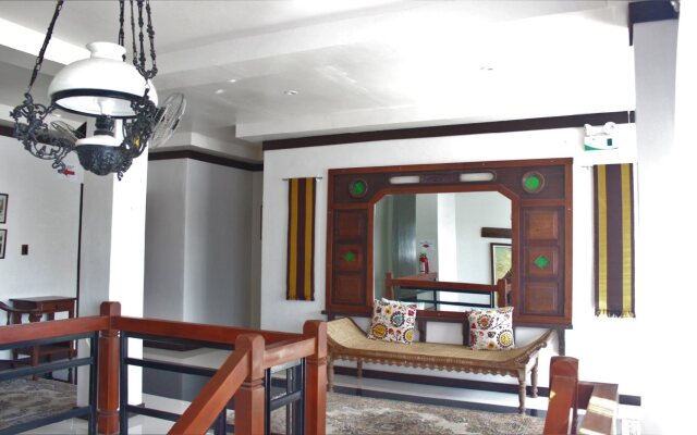 Veranda Suites and Restaurant