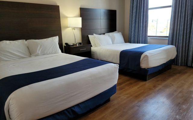 Ariel Broadway Hotel