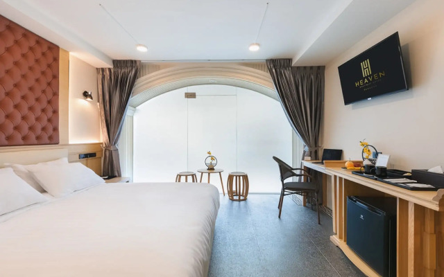 Heaven Boutique Hotel