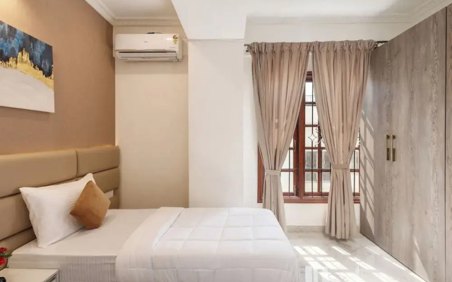 Emerald Apartments by Red Olive